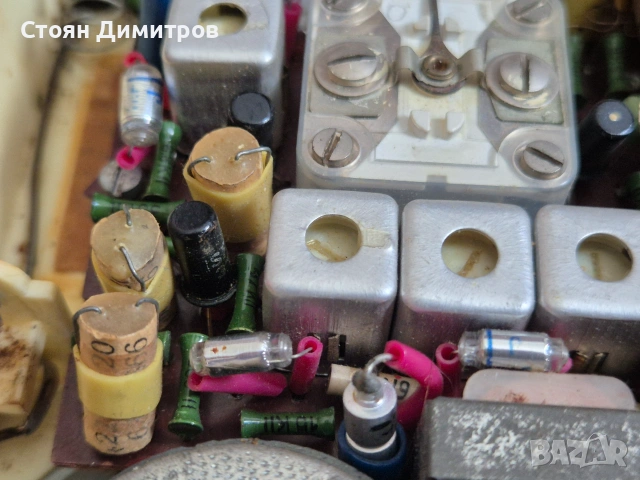  Български радиоприемник Ехо РДТ63, снимка 11 - Радиокасетофони, транзистори - 55154458