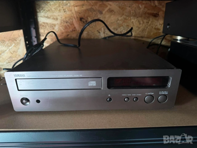 YAMAHA CDX-10 Natural Sound CD Player , снимка 2 - Ресийвъри, усилватели, смесителни пултове - 54692147