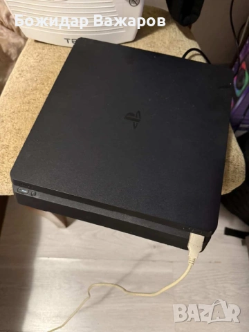 PS4 Slim 1TB, снимка 7 - PlayStation конзоли - 54093578