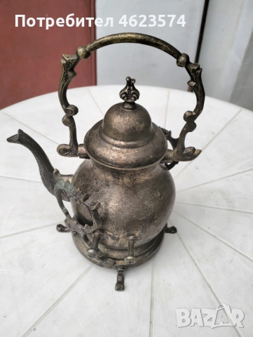 Посребрен чайник с поставка, снимка 2 - Антикварни и старинни предмети - 54892475