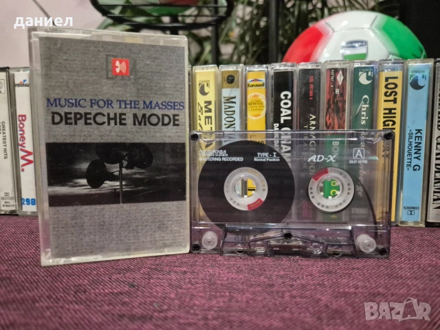 Куфарче с 30 бр. оригинални, лицензирани и пиратски касети с хубава музика, снимка 10 - Аудио касети - 54173523