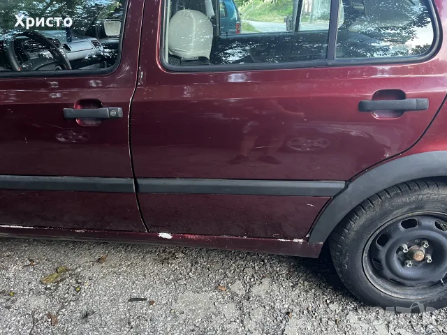 Volkswagen Vento 1.9d
, снимка 9 - Автомобили и джипове - 55103669