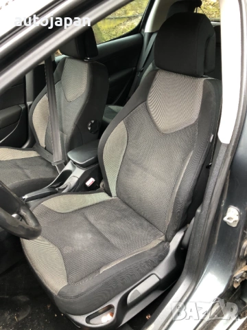На части Peugeot 308 Бензин 1.6 16V VTi 5FW (EP6) 120 к.с. 2008, снимка 12 - Автомобили и джипове - 54368194