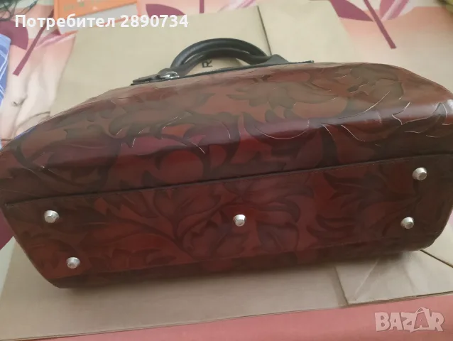 Много красива чанта от естествена кожа , снимка 6 - Чанти - 55557690