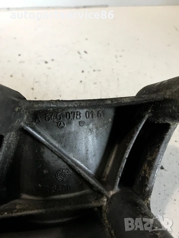 Корпус на опора за Mercedes Vito W639 2.2 CDI (03-2009) A6460780161, снимка 3 - Части - 55262846