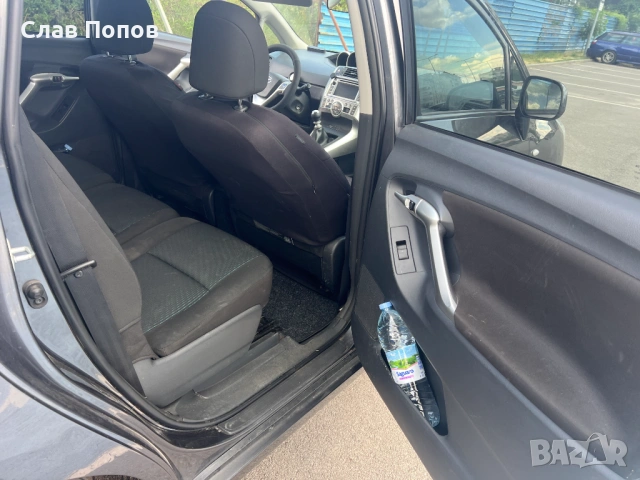 Toyota Verso 2.0D-4D 126, снимка 12 - Автомобили и джипове - 54580880