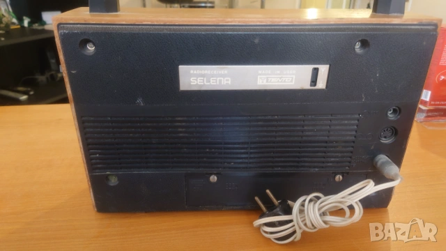 Радиотранзистор Селена, снимка 8 - Радиокасетофони, транзистори - 54120794