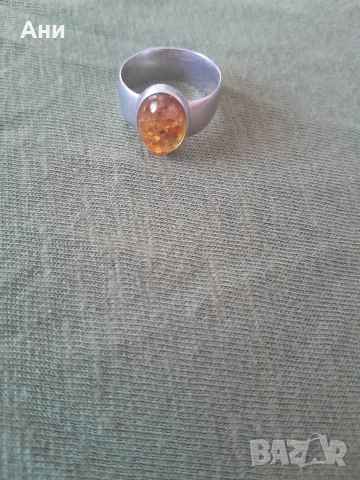 Сребърен пръстен с Кехлибар, снимка 2 - Пръстени - 54320807