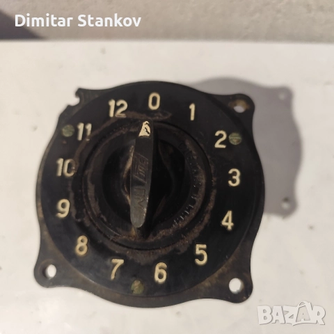 Превключвател ПМТ-12 