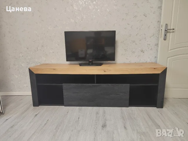 TV шкаф 180 х 41.5 х 55 см.