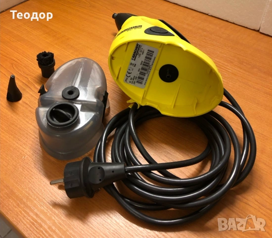 Продавам ръчна парочистачка Karcher SC 952 1600W, снимка 4 - Парочистачки и Водоструйки - 54096014