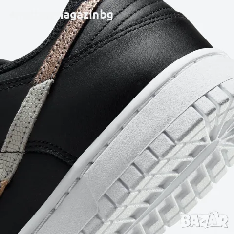 Дамски кецове Nike Dunk Low SE, снимка 8 - Кецове - 55363200