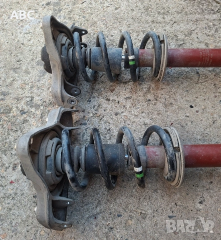 Предни амортисьори от Audi A4 B7 2,0 tdi , снимка 2 - Части - 55064098