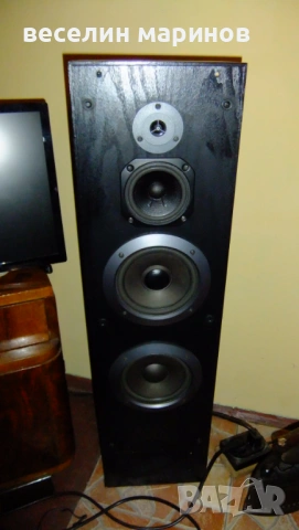 Продавам две тонколони FISHER 