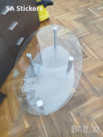 Стъклена масичка за кафе