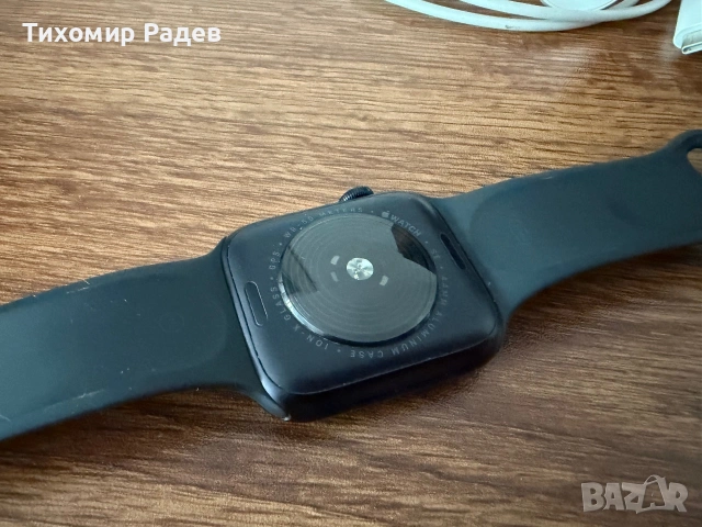Apple Watch SE2 44mm, снимка 9 - Смарт часовници - 55273940