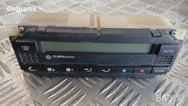 Панел климатроник VW Golf 4 1998 5HB007617-10 3B1907044B