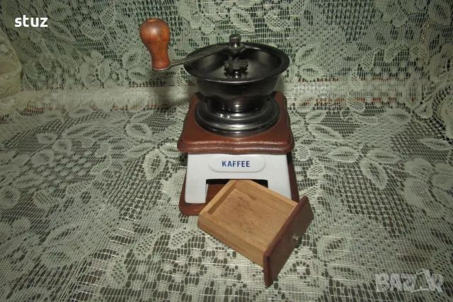 Стара немска мелничка за кафе, подправки, билки, снимка 8 - Миксери - 55644316