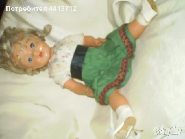 Ретро кукла от социализма с руса коса и народна носия., снимка 2 - Колекции - 55396567