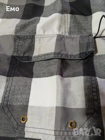 VANS board shorts номер 34, снимка 6 - Къси панталони - 54382032