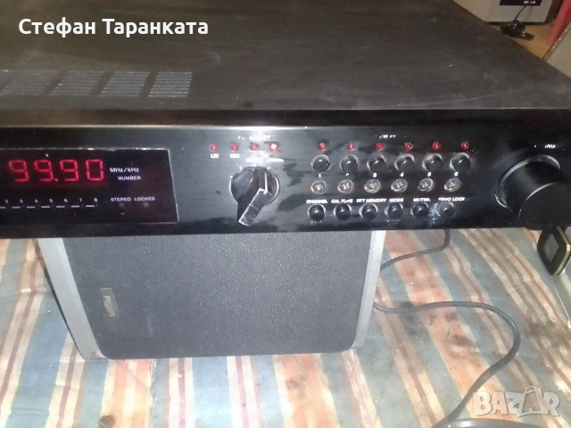 Радио тунер WEGA нов внос Германия работещ, снимка 2 - Радиокасетофони, транзистори - 55253743