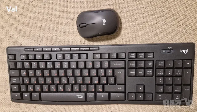 Комплект безжична клавиатура и мишка Logitech silent wireless combo МК295 и М220, снимка 2 - Клавиатури и мишки - 55436626