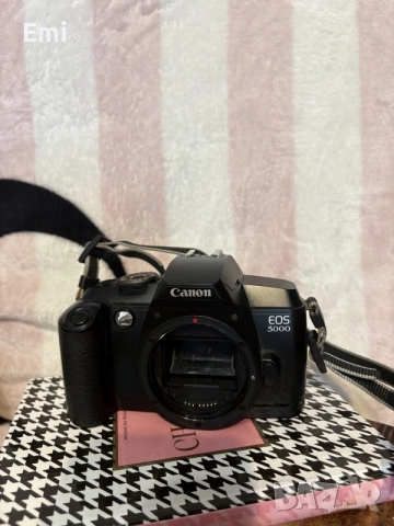 Филмов фотоапарат Canon EOS 5000 SLR с обектив 38-76mm-за части , снимка 5 - Фотоапарати - 55652572