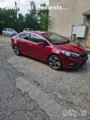 Киа К3(черато)1.6 бензин, снимка 2 - Автомобили и джипове - 54803412