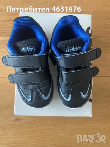 Детски маратонки Adidas, снимка 2 - Детски маратонки - 54570019