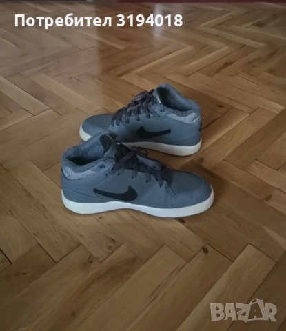 Оригинални мъжки кецове Nike номер 42, снимка 6 - Маратонки - 54381151