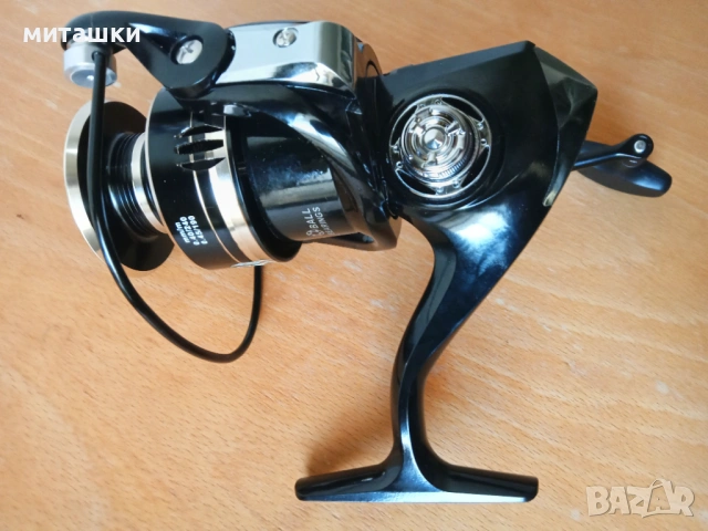 Нова голяма риболовна макара, снимка 2 - Макари - 54305412