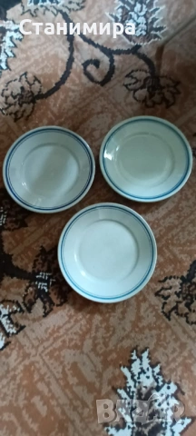порцеланови чинии - ретро, снимка 4 - Чинии - 54257754
