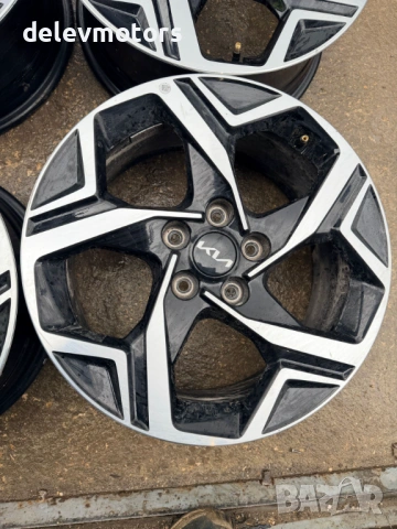 52910-R2100 5x114,3 алуминиеви джанти 17 цола ET 43,5 7J с датчици от Kia Sportage 5, 1.6 CRDi MHEV , снимка 6 - Гуми и джанти - 54380756