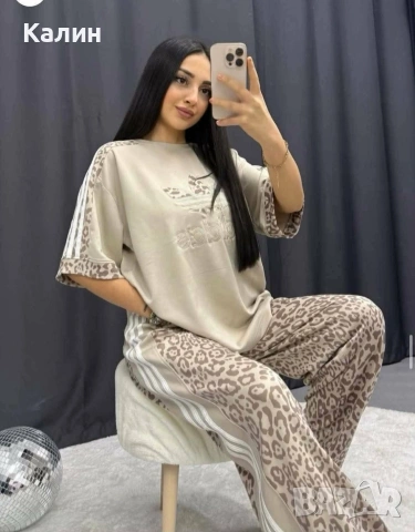 Дамски комплекти Adidas - три цвята - 39€