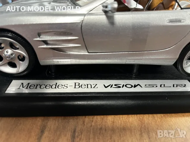 Колекционерки модел метална количка DAIMLER MERCEDES SLR VISION 1:18 95.84 лв. / 49 €, снимка 3 - Колекции - 55507607