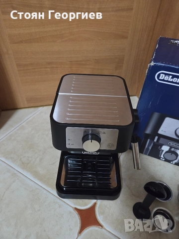 Ръчна еспресо машина De'Longhi Stilosa EC260.BK, снимка 3 - Кафемашини - 55157495