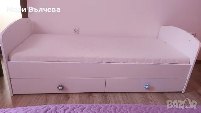 Детско легло с две чекмеджета, снимка 2 - Мебели за детската стая - 55623299