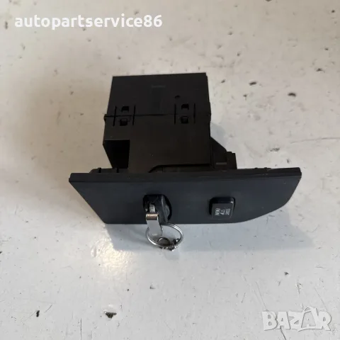 Контактен ключ с ключ за Volvo XC60 2.4 TDI (2011) OEM #111222, снимка 2 - Части - 55653570