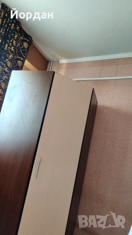 Ъглов гардероб 85х85х180 с реверсивна врата венге и дъб Астра., снимка 2 - Гардероби - 55069930