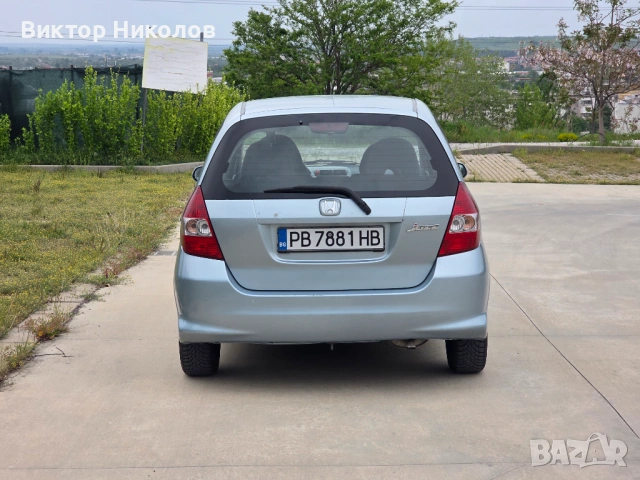 Honda Jazz 1.2i, 2006 г. Климатик / Бензин / Обслужена, снимка 5 - Автомобили и джипове - 54467008