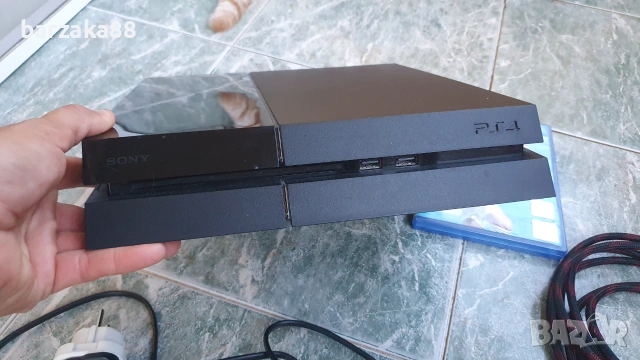 PS4 FAT 500 gb + 2 джойстика + кабели + игра, снимка 7 - PlayStation конзоли - 55032798