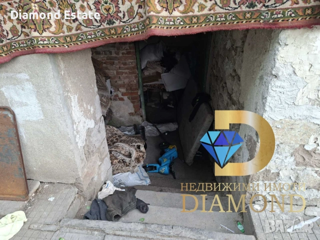 Две къщи в един двор в село Езерово, общ. Първомай, снимка 12 - Къщи - 54789441
