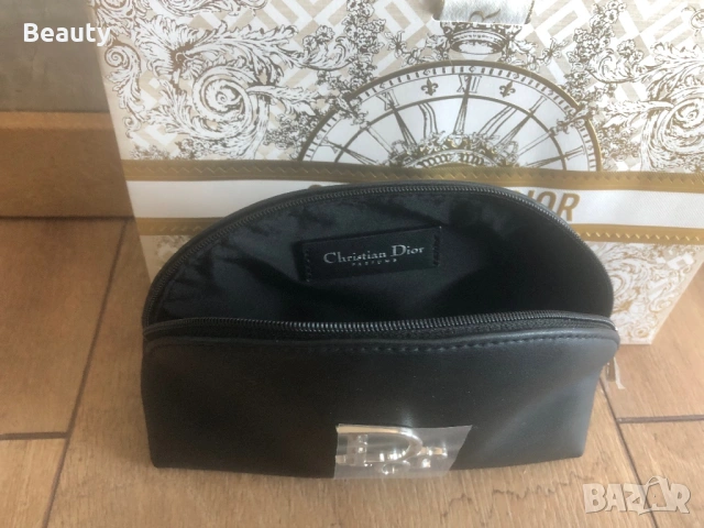 Несесер Dior, снимка 3 - Чанти - 54573829