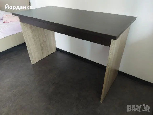 красиво бюро 80/60/78 см., снимка 2 - Градински мебели, декорация  - 55568244