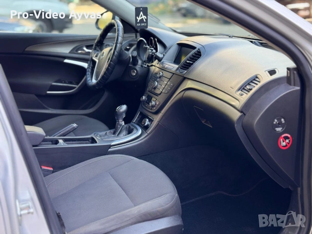 Opel Insignia , снимка 10 - Автомобили и джипове - 54727607