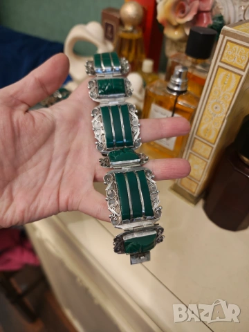 Антикварна сребърна гривна Мексико ,зелен оникс .