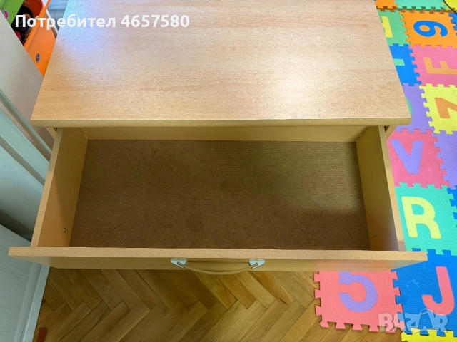 Шкаф, снимка 3 - Мебели за детската стая - 54602370
