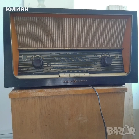ретро радиао "Мелодия 2", снимка 2 - Антикварни и старинни предмети - 54990549