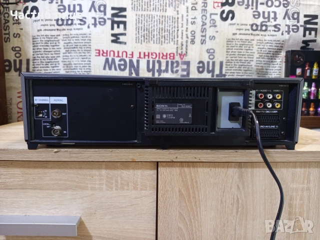 Видео Рекордер"SONY"SLV-E9VC 4-Head (Hi-Fi Stereo), снимка 12 - Плейъри, домашно кино, прожектори - 54235483