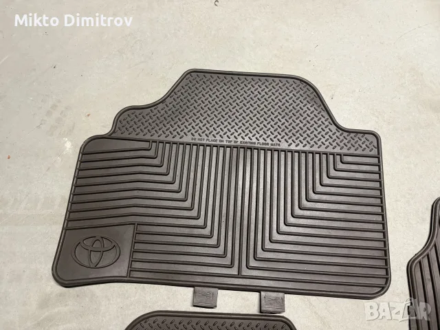 Toyota Land Cruiser Стелки, снимка 3 - Аксесоари и консумативи - 55556245